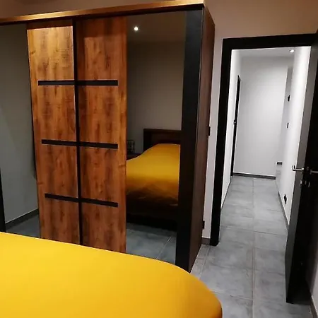 Nez Sur La Croisette. * 디넝