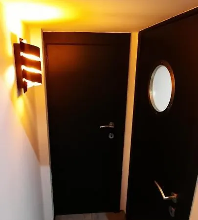 Nez Sur La Croisette. Apartment