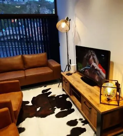 Nez Sur La Croisette. Dinant