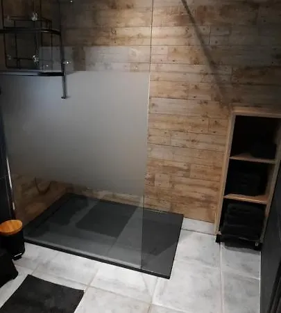 Nez Sur La Croisette. Appartement *