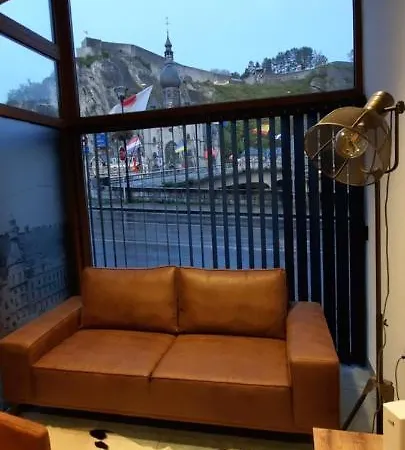 Nez Sur La Croisette. Apartment Dinant