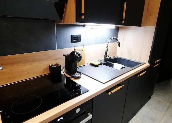 Nez Sur La Croisette. Appartement Dinant