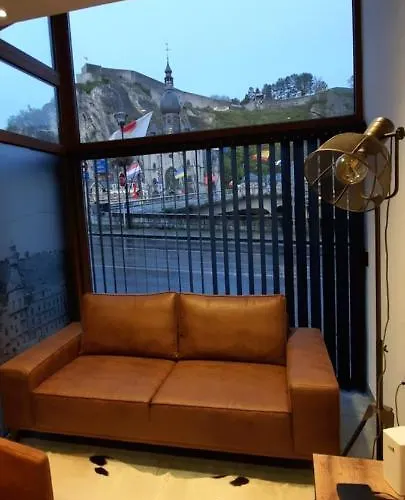 Nez Sur La Croisette. Appartement Dinant